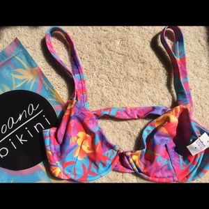 Moana Lazy Lobster *ONLY TOP* Bnwt Medium
